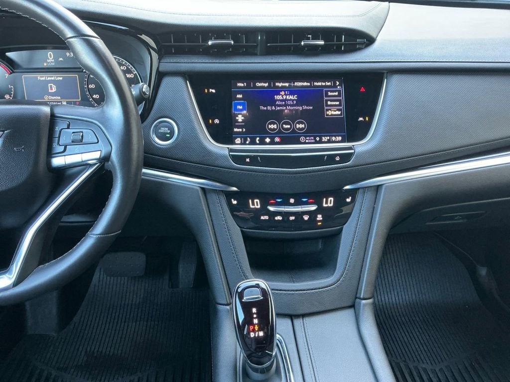 2024 Cadillac XT6 Luxury