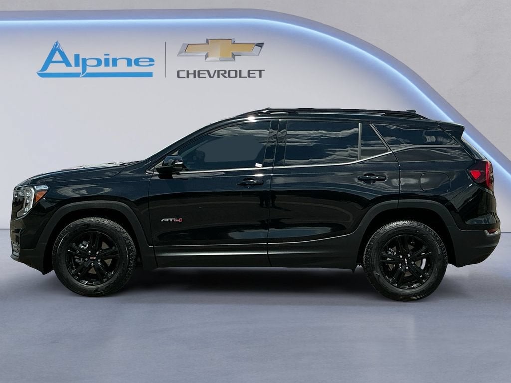 2024 GMC Terrain AT4