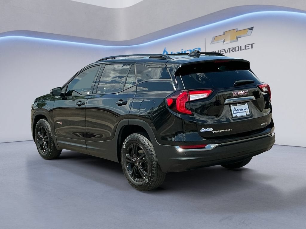 2024 GMC Terrain AT4