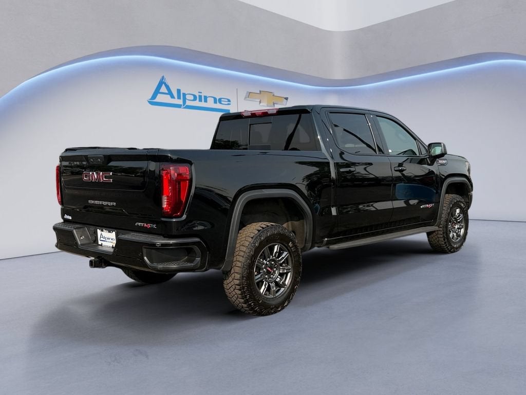 2025 GMC Sierra 1500 AT4X