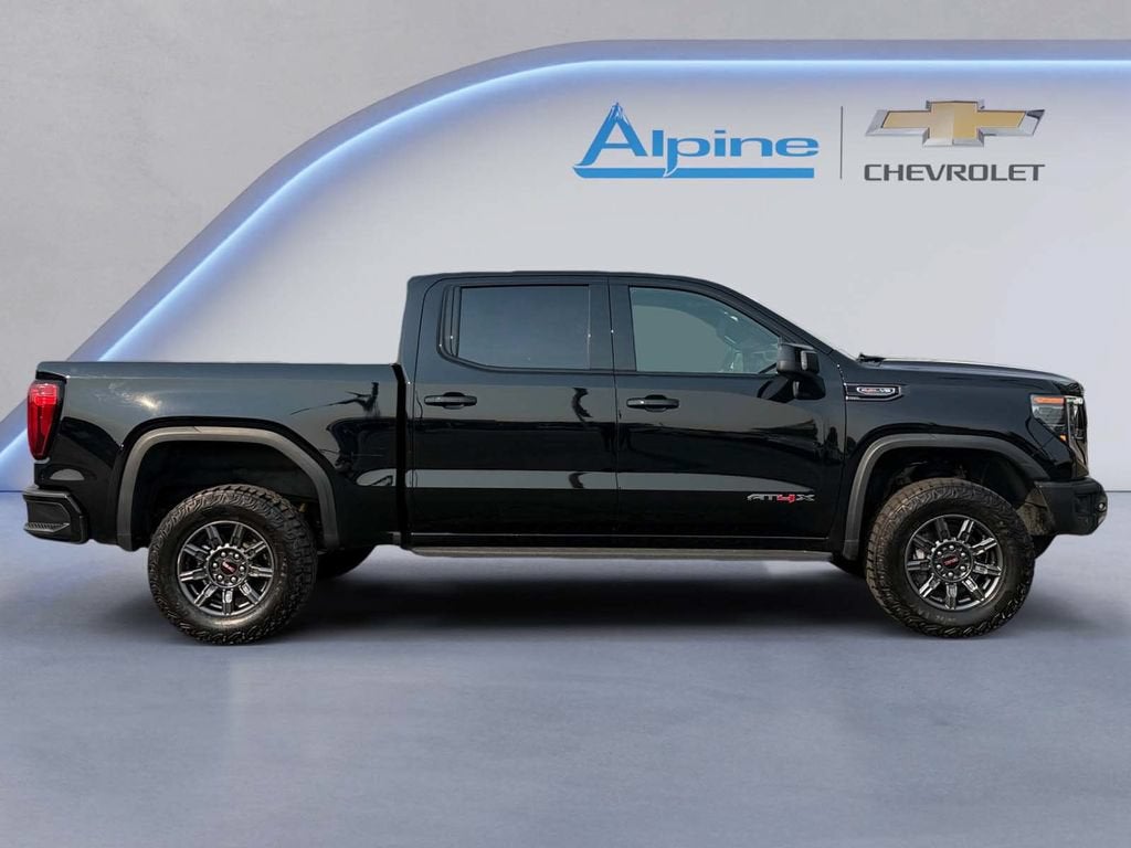 2025 GMC Sierra 1500 AT4X