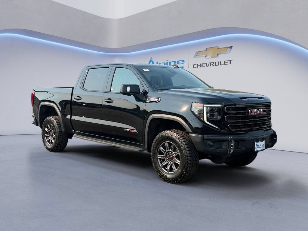 2025 GMC Sierra 1500 AT4X