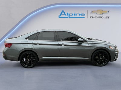 2025 Volkswagen Jetta SE