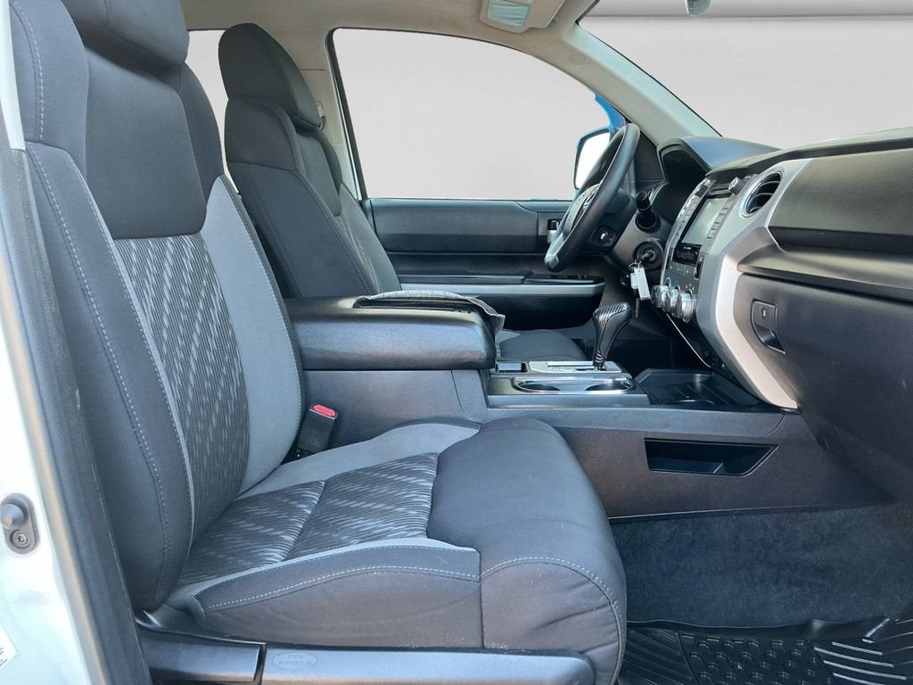 2019 Toyota Tundra 4WD SR5