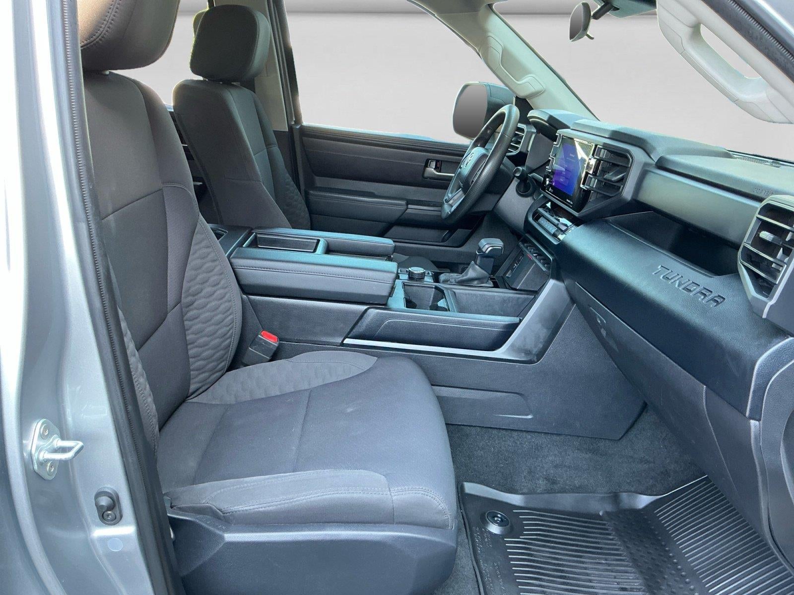 2024 Toyota Tundra 4WD SR5