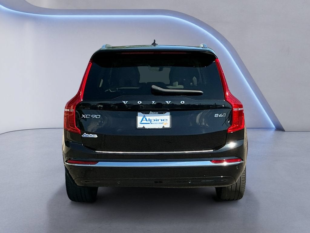 2023 Volvo XC90 Plus